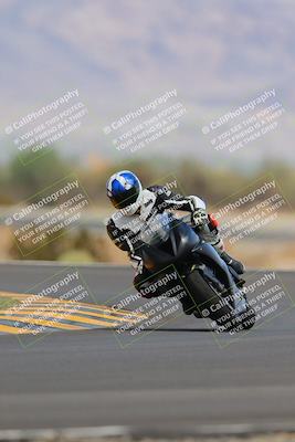 media/Sep-11-2022-SoCal Trackdays (Sun) [[81b7e951af]]/Turn 14 (1130am)/